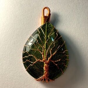 Green Resin Leaf Wire Wrapped Pendant